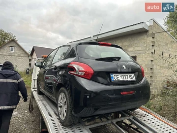 Авто Peugeot 208 2013 № 8037623