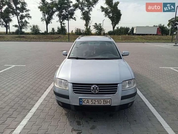 Авто Volkswagen Passat 2003 № 8037811