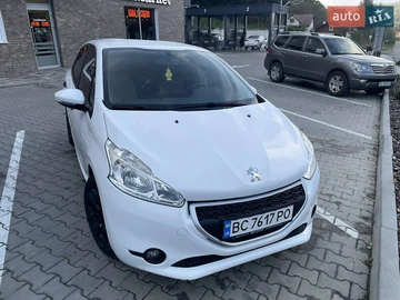 Авто Peugeot 208 2013 № 8037835
