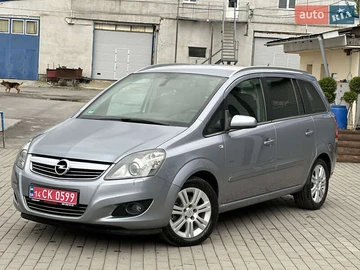 Авто Opel Zafira 2009 № 8038040