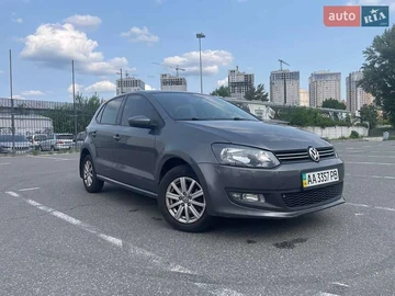 Авто Volkswagen Polo 2012 № 8038192