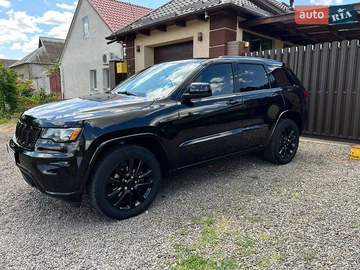 Авто Jeep Grand Cherokee 2017 № 8038603