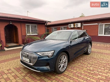 Авто Audi E-Tron 2019 № 8038635