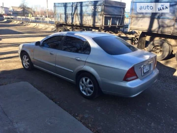 Авто Chevrolet Evanda 2002 № 8038862