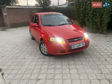 Авто Chevrolet Aveo 2005 № 8038864