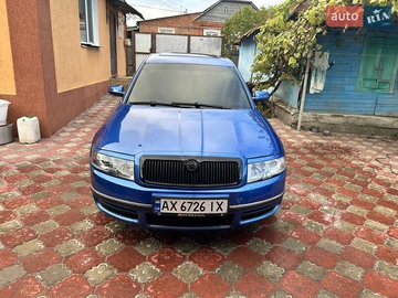 Авто Skoda Superb 2002 № 8039129