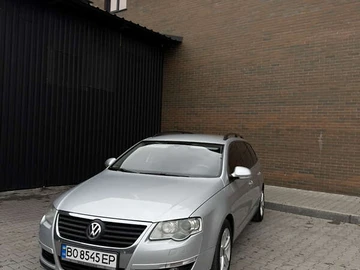 Авто Volkswagen Passat 2010 № 8039253