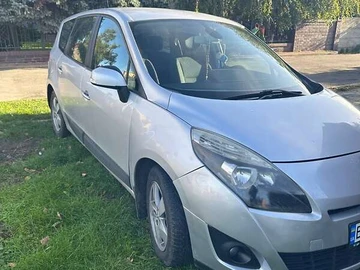 Авто Renault Grand Scenic 2010 № 8039256