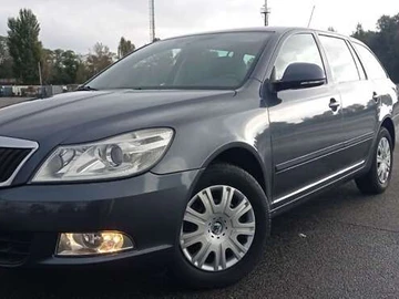 Авто Skoda Octavia 2009 № 8039293