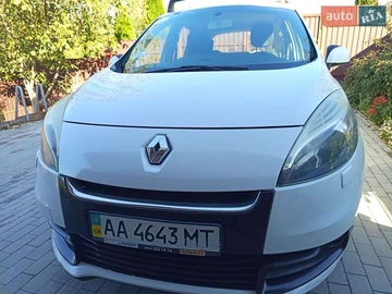 Авто Renault Scenic 2013 № 8039309