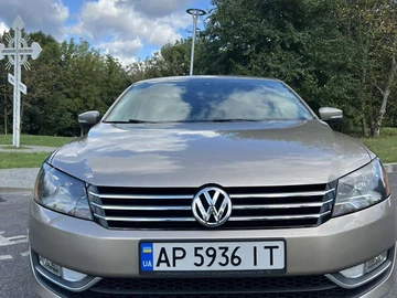 Авто Volkswagen Passat 2015 № 8039711