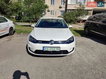 Авто Volkswagen E-Golf 2014 № 8039727