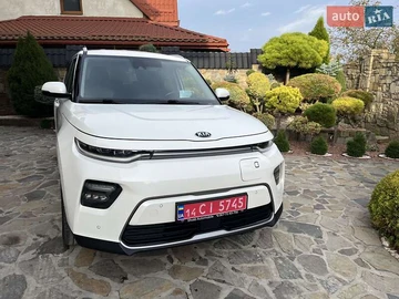 Авто KIA Soul Ev 2020 № 8040080