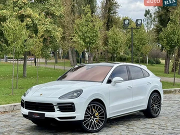 Авто Porsche Cayenne 2019 № 8040092