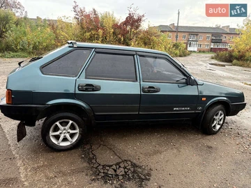 Авто ВАЗ 2109 2005 № 8040095