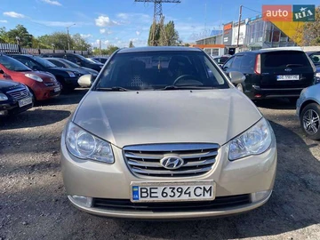 Авто Hyundai Elantra 2010 № 8040128