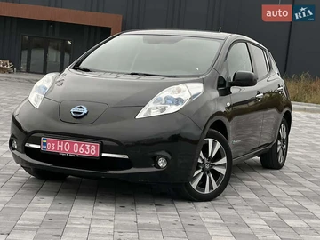 Авто Nissan Leaf 2015 № 8040130