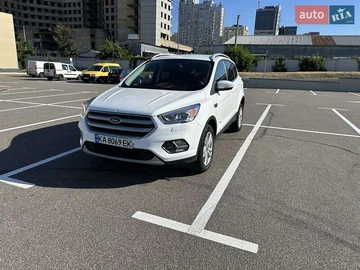 Авто Ford Kuga 2016 № 8040346