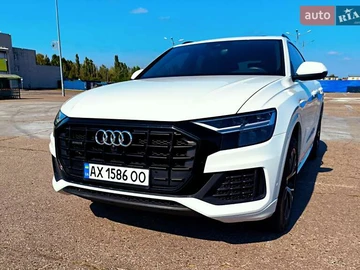 Авто Audi Q8 2021 № 8040380