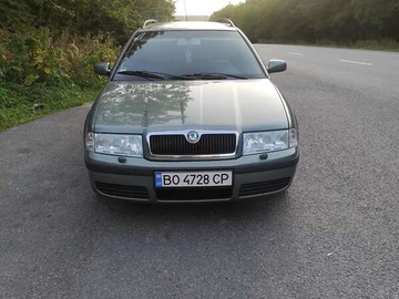 Авто Skoda Octavia 2002 № 8040514