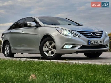 Авто Hyundai Sonata 2013 № 8040668