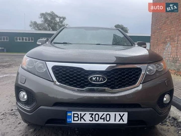 Авто KIA Sorento 2009 № 8040713