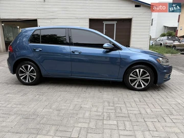 Авто Volkswagen Golf 2017 № 8040729