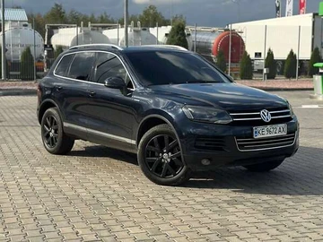 Авто Volkswagen Touareg 2014 № 8040781