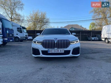 Авто BMW 7 Series 2019 № 8041042