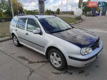 Авто Volkswagen Golf 1999 № 8041072