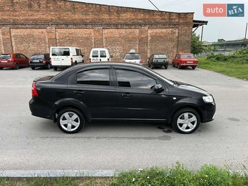 Авто Chevrolet Aveo 2007 № 8041073