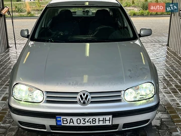Авто Volkswagen Golf 1999 № 8041080