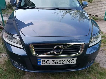 Авто Volvo V50 2011 № 8041454