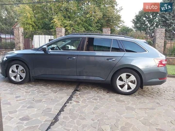 Авто Skoda Superb 2015 № 8041542