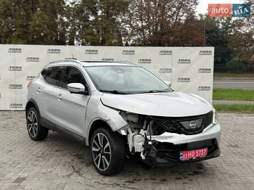 Авто Nissan Rogue Sport 2017 № 8042259