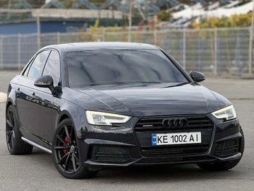 Авто Audi A4 2018 № 8042635