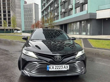 Авто Toyota Camry 2018 № 8042643