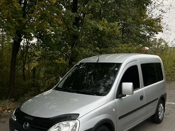 Авто Opel Combo 2006 № 8043002