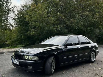 Авто BMW 5 Series 1999 № 8043134