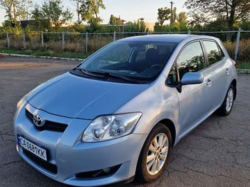 Авто Toyota Auris 2008 № 8043271