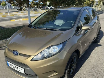 Авто Ford Fiesta 2012 № 8043359