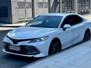 Авто Toyota Camry 2019 № 8043862
