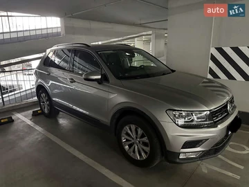 Авто Volkswagen Tiguan 2017 № 8043872