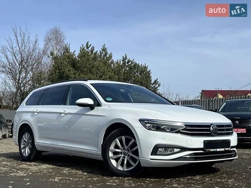 Авто Volkswagen Passat 2021 № 8043875
