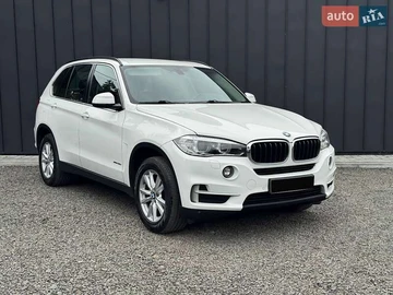 Авто BMW X5 2017 № 8043885