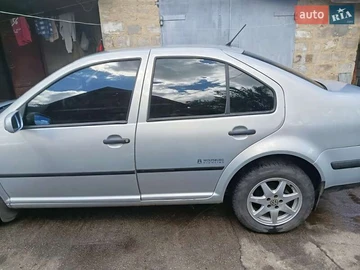 Авто Volkswagen Bora 1999 № 8044078
