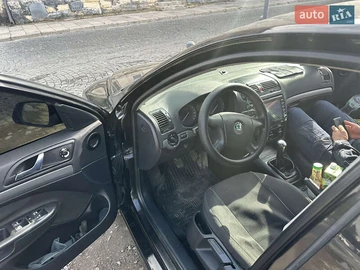 Авто Skoda Octavia 2005 № 8044326