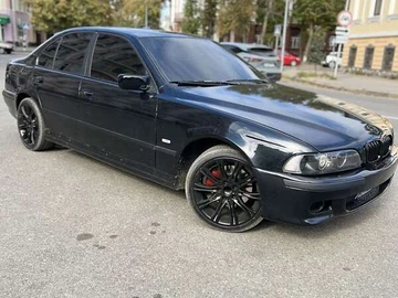 Авто BMW 5 Series 2002 № 8044352