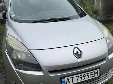 Авто Renault Scenic 2011 № 8044383
