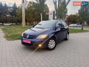 Авто Volkswagen Golf Plus 2008 № 8044448